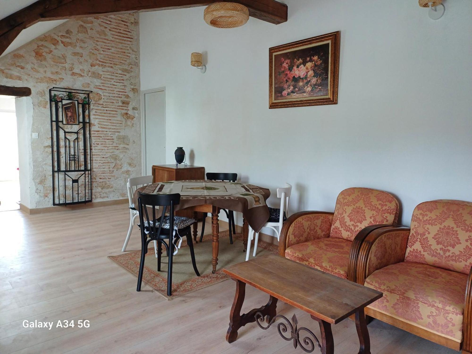 Les Chaumes Violettes Bed & Breakfast Cluis Екстериор снимка